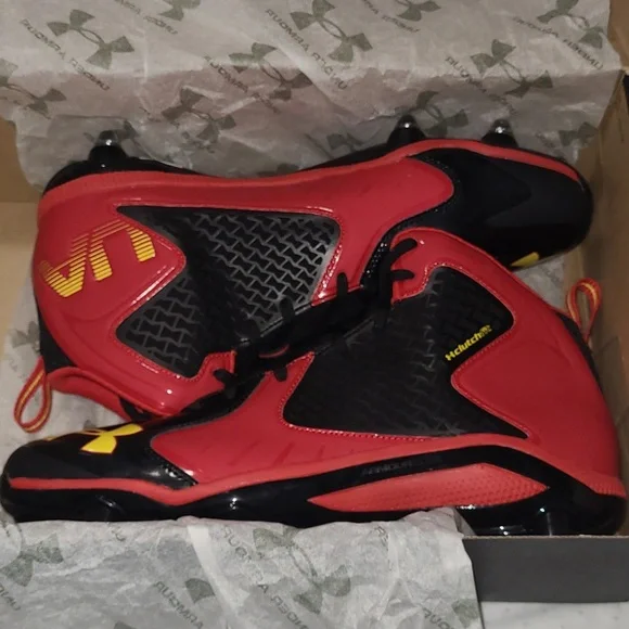 Under Armour Men's Football Cleats- Size 13.5 (color- Black/Red/Yellow) - Picture 1 of 9